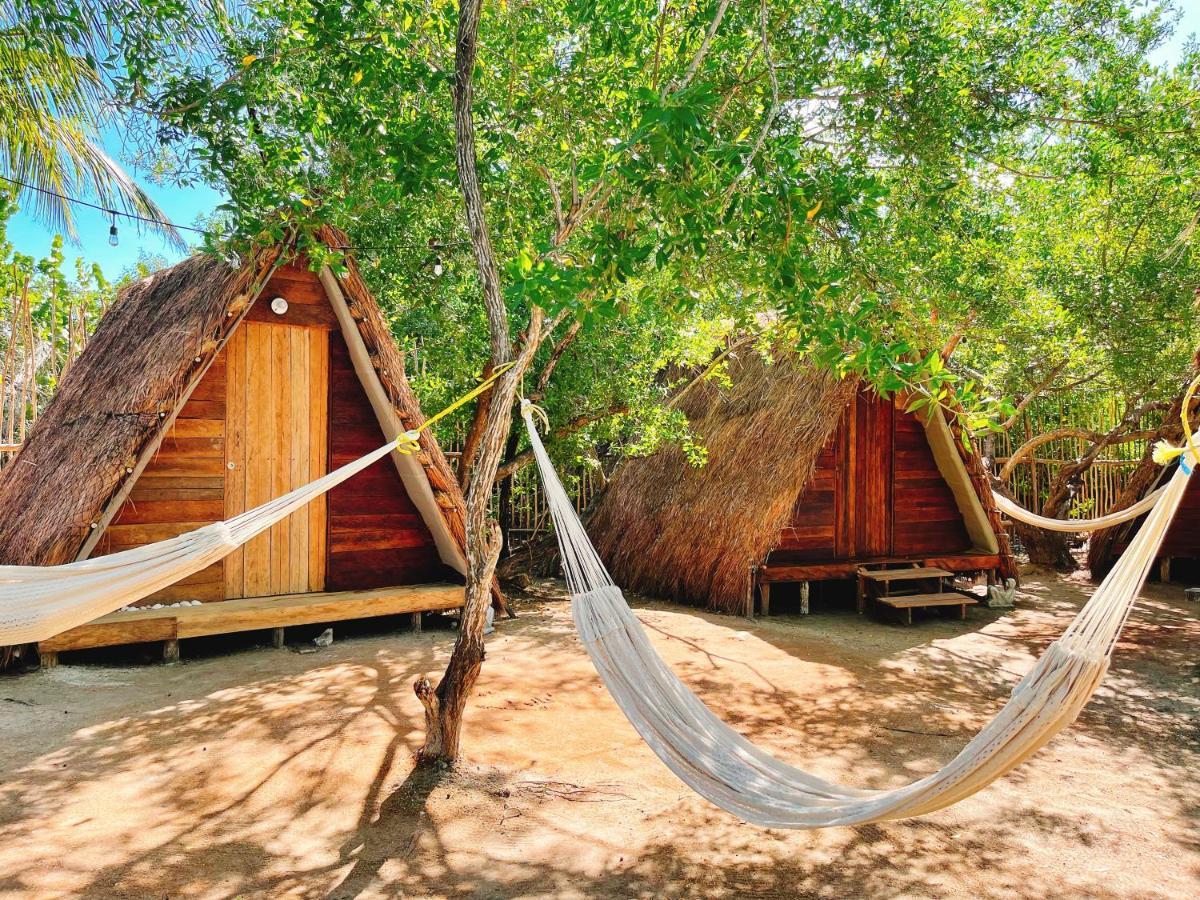 La Aldea Holbox Cabanas Y Camping Bagian luar foto