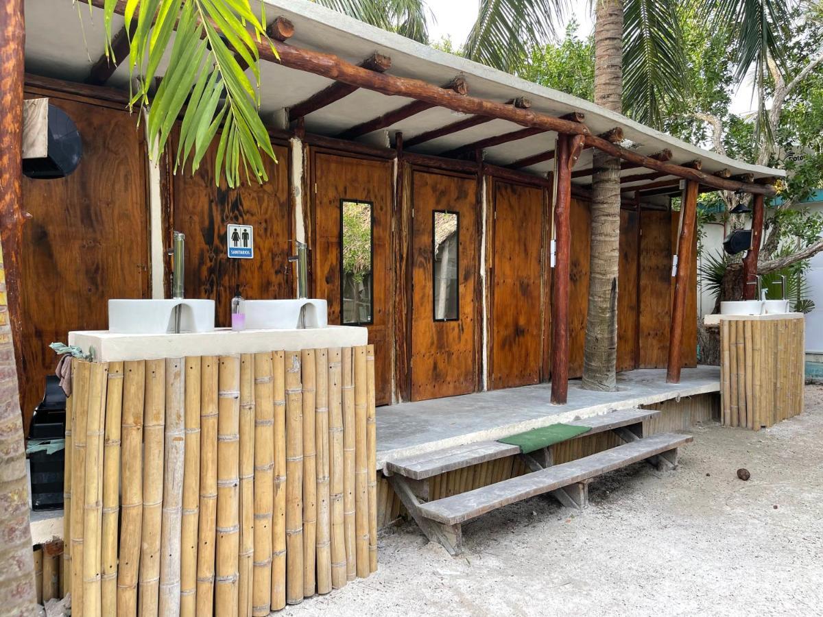 La Aldea Holbox Cabanas Y Camping Bagian luar foto